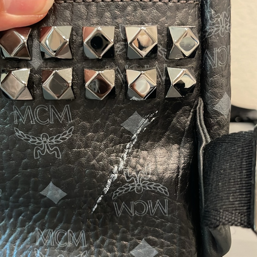 MCM Back Pack - Picture 5 of 11